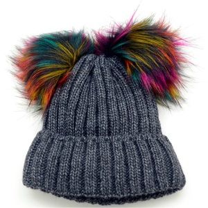 NWT Village House Pom Pom Charcoal Knit Beanie OS